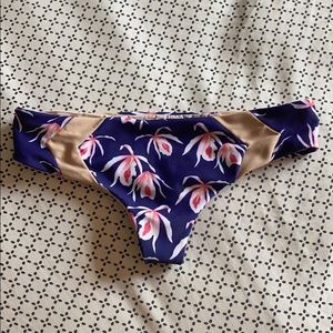 ACACIA MENTAWAI BOTTOM